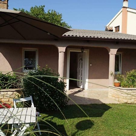 Apartman Eric Apartment Pula Exterior foto