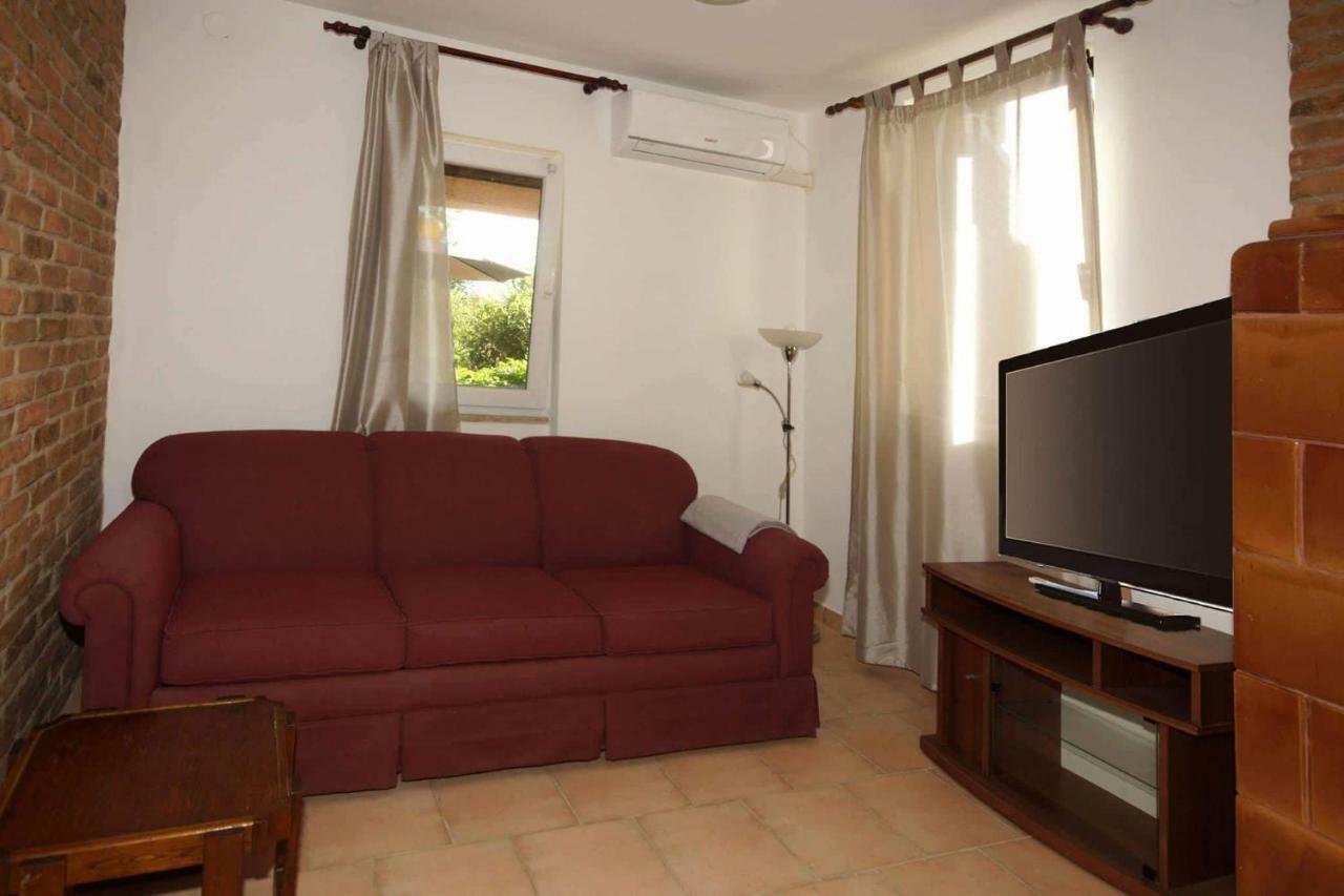 Apartman Eric Apartment Pula Exterior foto